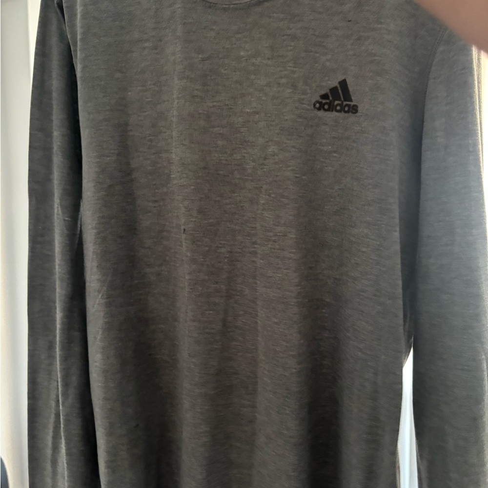Adidas Gray Long Sleeve Tee for Effortless Style